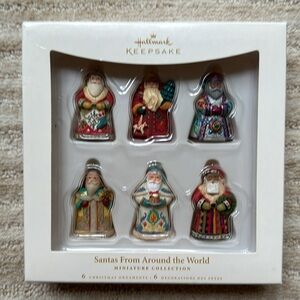 Set of Hallmark Keepsake 2006 Santa's From Around the World, Miniatures